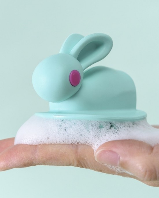 2 PCS Cute Rabbit Shaped Silicone Shampoo Brush Green 2 PCS Cute Rabbit Shaped Silicone Shampoo Brush Green