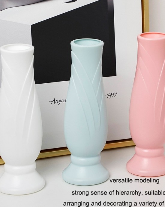 Petal Shaped Simple Drop Proof PE Vase Imitation Porcelain Home Decoration Ornaments White Petal Shaped Simple Drop Proof PE Vase Imitation Porcelain Home Decoration Ornaments White